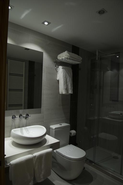 Lar De Donas Meira (Lugo) Quarto foto